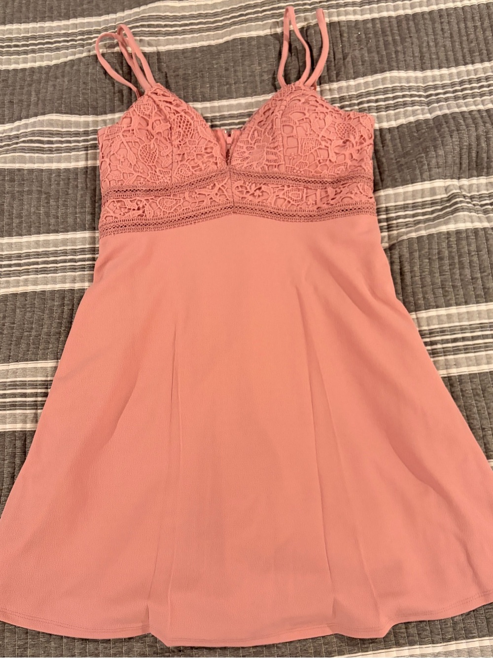 Nwot Crystal Doll Women’s Size 9 Blush Pink Lace Babydoll Dress